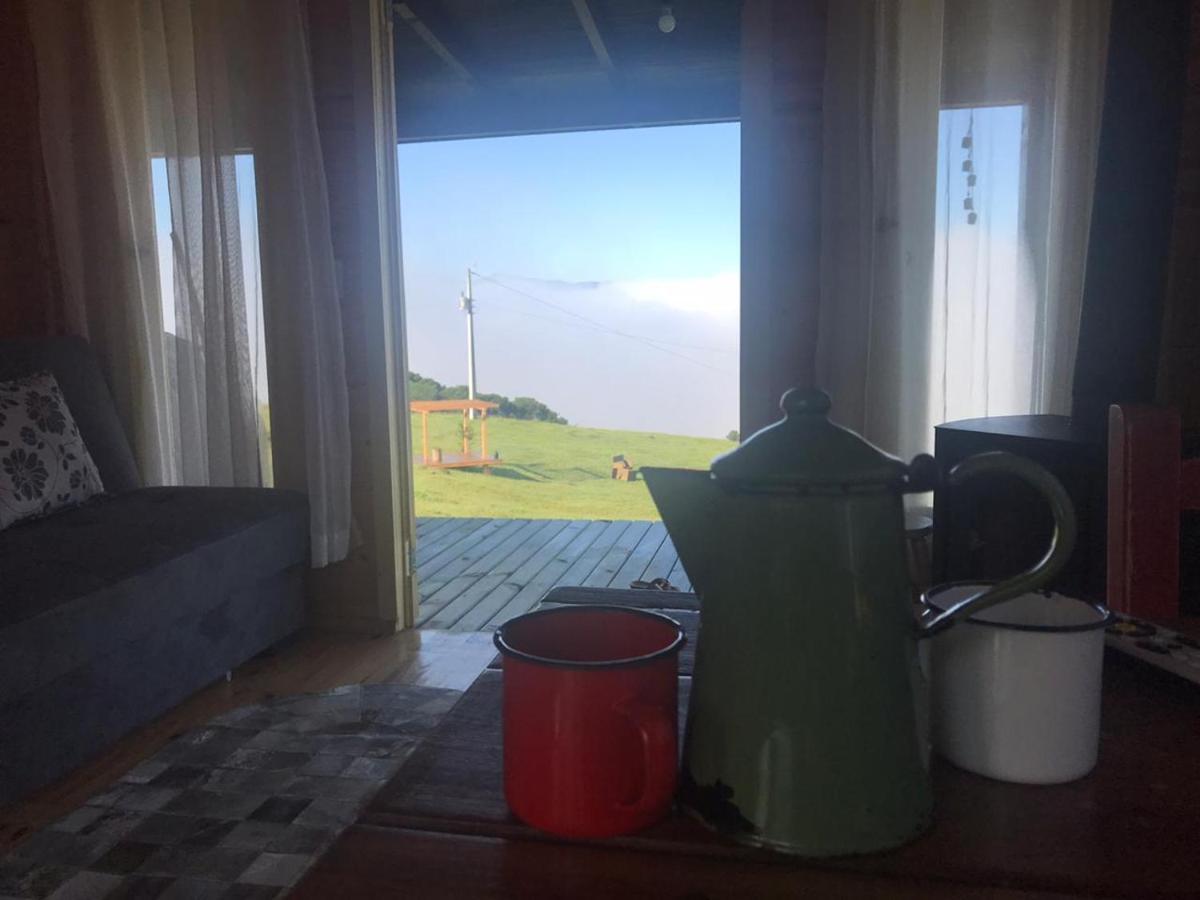 Pousada Colina Dos Ventos - Cabana Monte! Урубиси Экстерьер фото