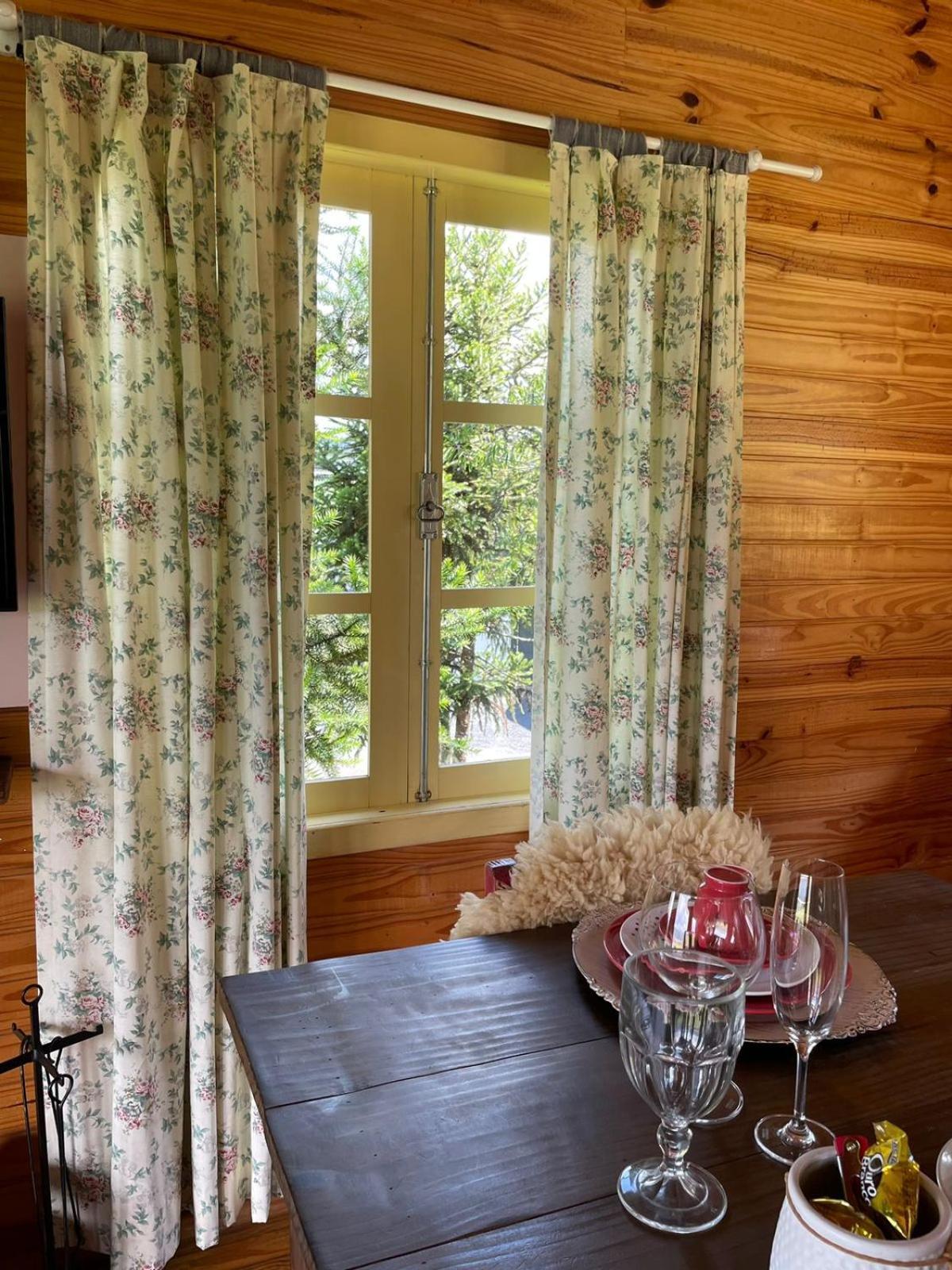 Pousada Colina Dos Ventos - Cabana Monte! Урубиси Экстерьер фото